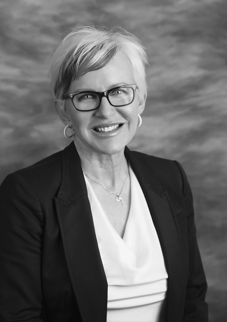 maggie bw