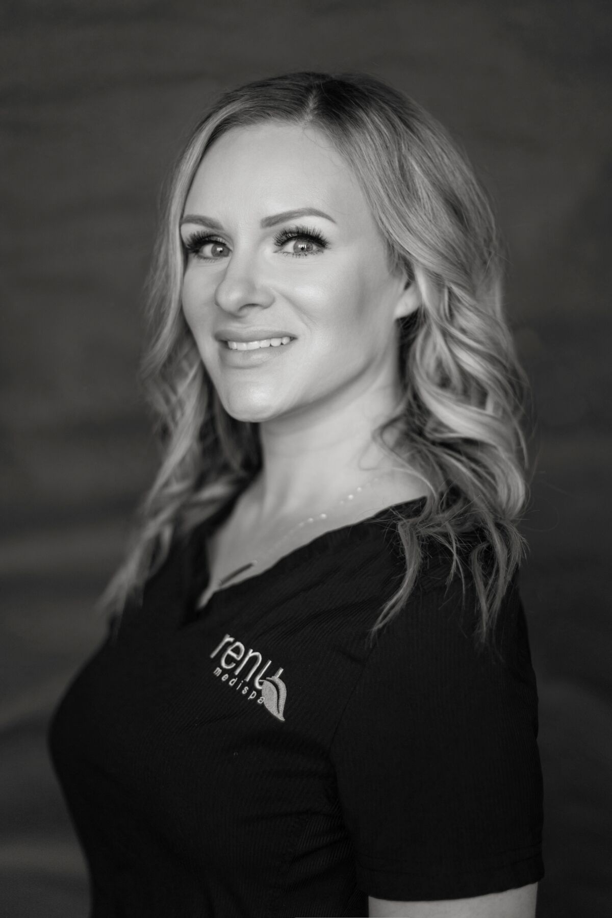 Sara bw
