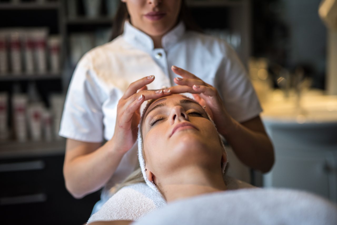custom-facials-renu-medispa-boise-idaho